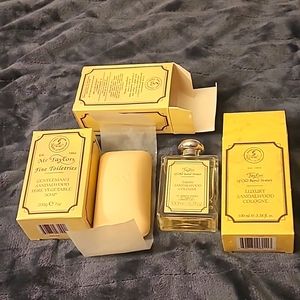 Taylor of Old Bond Street Sandalwood